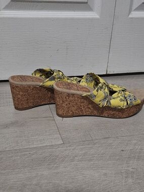 New York Transit Yellow Floral Knot Cork Wedge Slides